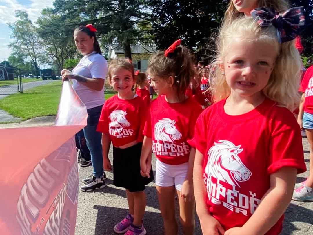 Cheerleaders at Parade