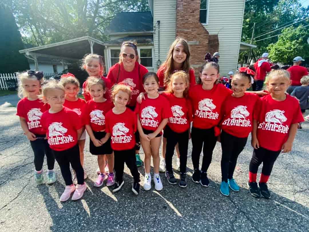 Holly Stampede Youth Cheerleading Volunteers